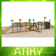 Terrains de jeux en bois de haute qualité à la vente